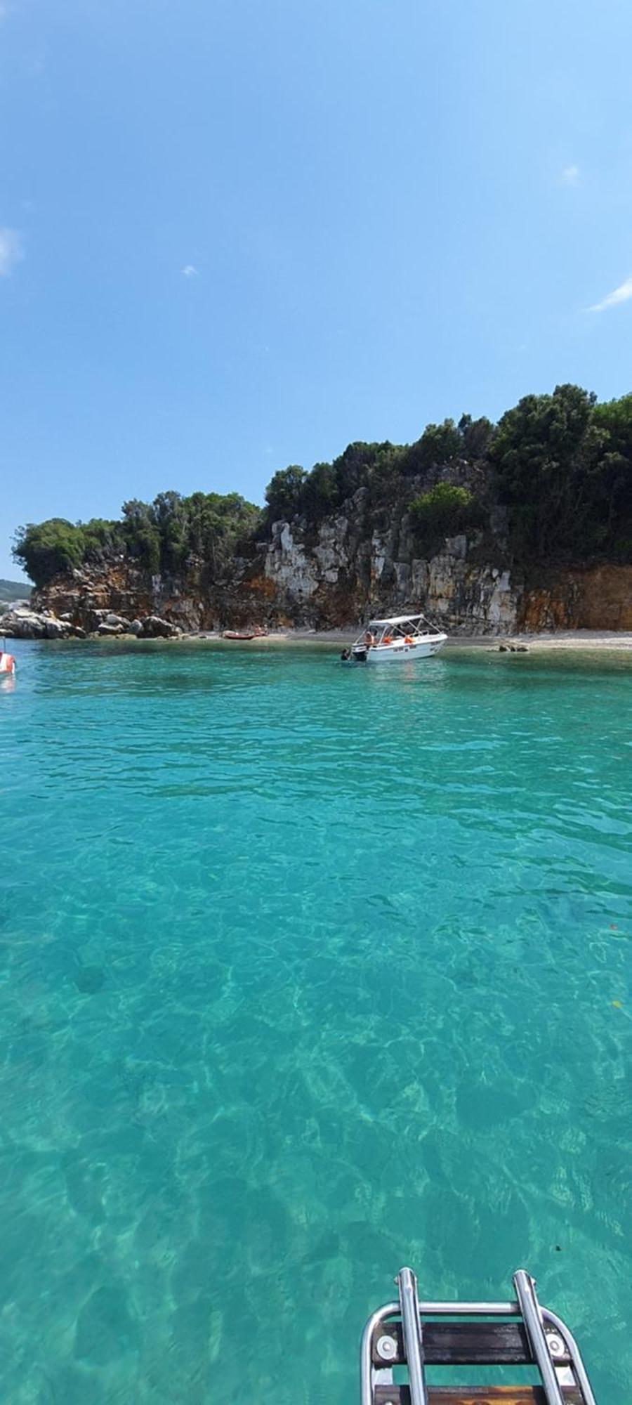 Hotel Nebo Ksamil Bagian luar foto