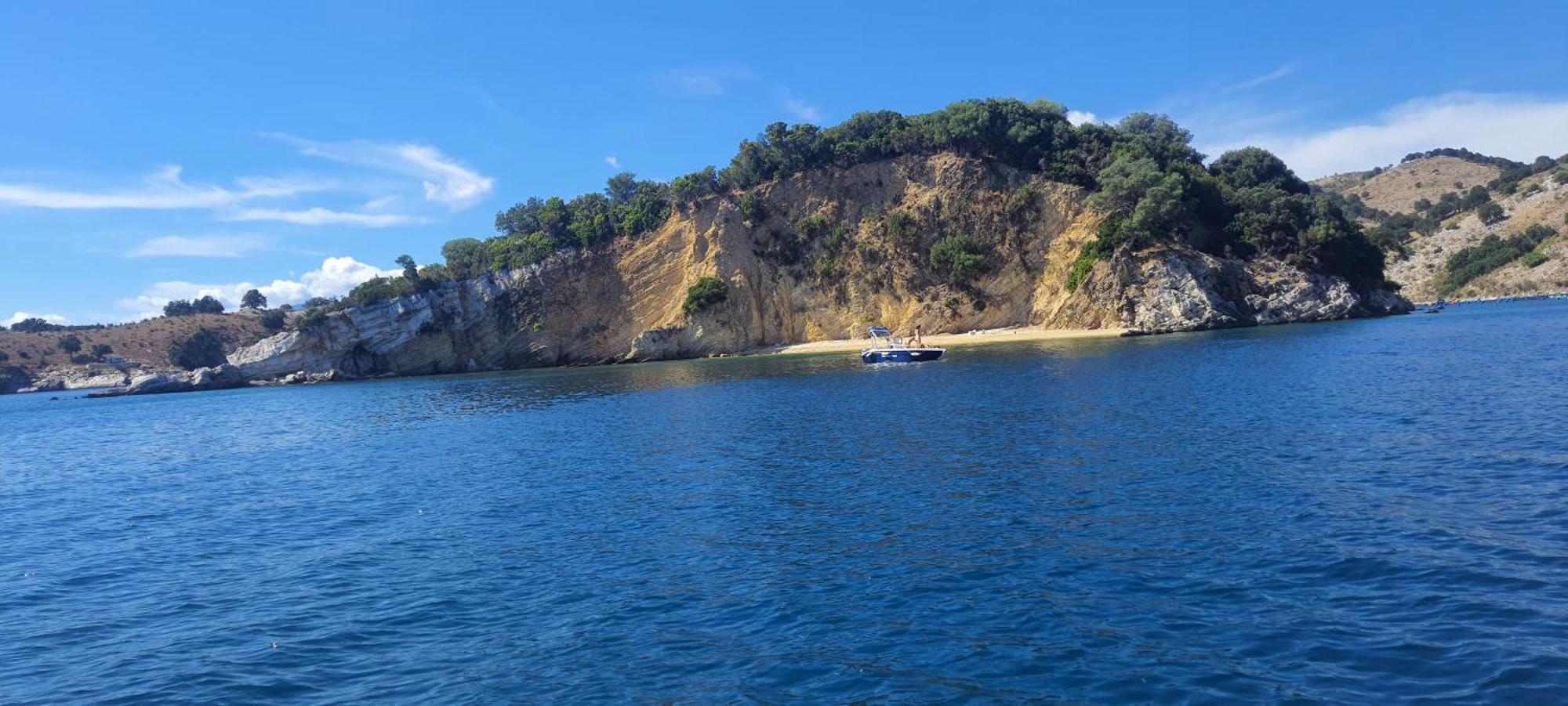 Hotel Nebo Ksamil Bagian luar foto